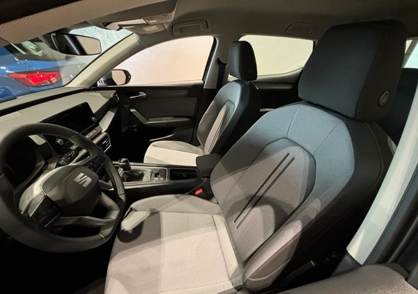 Seat Leon cena 125593 przebieg: 1, rok produkcji 2023 z Chociwel małe 379